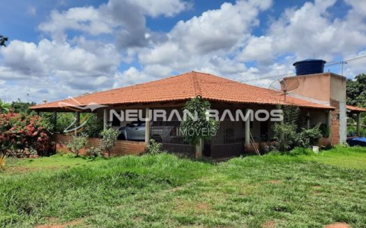 Sítio à venda em Correntina – Bahia – 100m de beira de rio