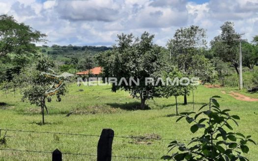 Sítio à venda em Correntina – Bahia – 100m de beira de rio