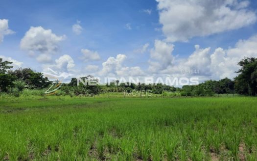 Sítio à venda em Correntina – Bahia – 100m de beira de rio