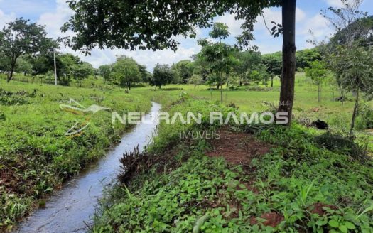 Sítio à venda em Correntina – Bahia – 100m de beira de rio