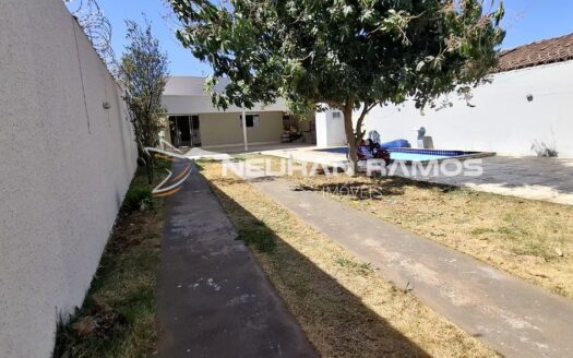 Casa à venda no Jardim Mont Serrat – Aparecida de Goiânia | 3 quartos, suíte, piscina e área gourmet