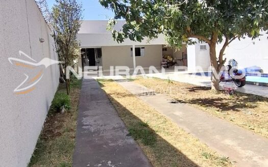 Casa à venda no Jardim Mont Serrat – Aparecida de Goiânia | 3 quartos, suíte, piscina e área gourmet