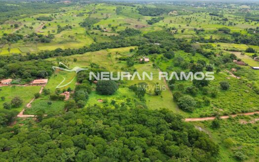 Chácara à venda em Correntina – BA | 4 hectares, 100m de beira de rio