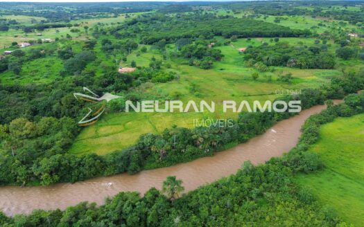 Chácara à venda em Correntina – BA | 4 hectares, 100m de beira de rio