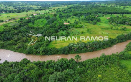 Chácara à venda em Correntina – BA | 4 hectares, 100m de beira de rio