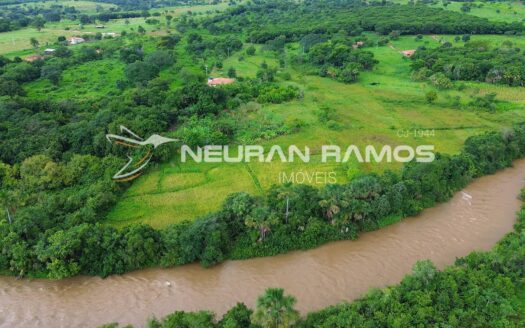 Chácara à venda em Correntina – BA | 4 hectares, 100m de beira de rio