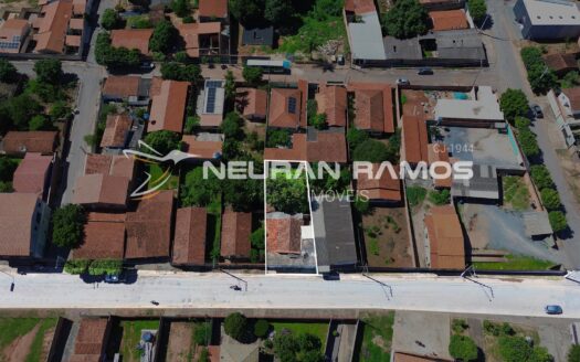 Terreno à Venda em Correntina – 360 m² | Localização Estratégica Próximo à Prefeitura e Fórum