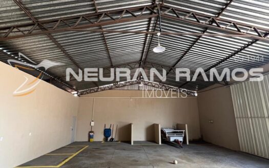 Imóvel com Galpão e Casa à Venda no Rosário – Divisa BA/GO