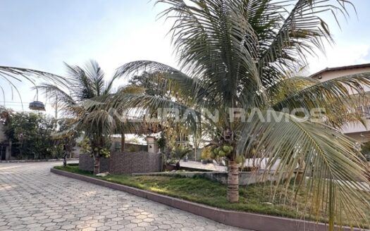Chácara de Luxo à Venda em Aparecida de Goiânia | 4.200m² | Jardim Veneza | Alto Padrão com Córrego