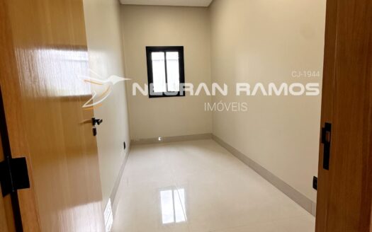 Casa Alto Padrão à Venda no Jardim Monte Serrat | 3 Suítes | Piscina Aquecida | Aparecida de Goiânia