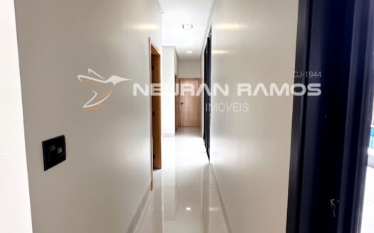 Casa Alto Padrão à Venda no Jardim Monte Serrat | 3 Suítes | Piscina Aquecida | Aparecida de Goiânia