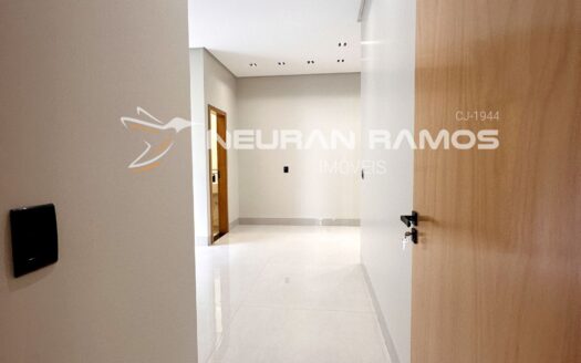 Casa Alto Padrão à Venda no Jardim Monte Serrat | 3 Suítes | Piscina Aquecida | Aparecida de Goiânia