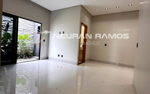 Casa Alto Padrão à Venda no Jardim Monte Serrat | 3 Suítes | Piscina Aquecida | Aparecida de Goiânia