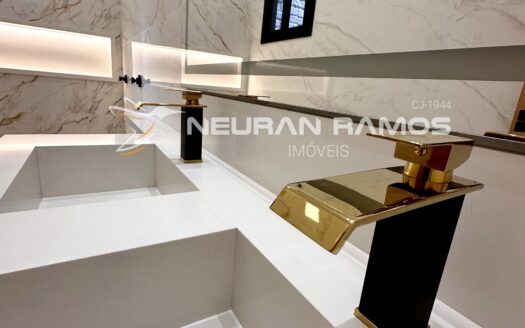 Casa Alto Padrão à Venda no Jardim Monte Serrat | 3 Suítes | Piscina Aquecida | Aparecida de Goiânia