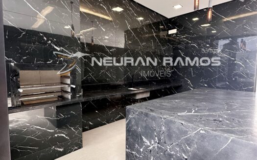 Casa Alto Padrão à Venda no Jardim Monte Serrat | 3 Suítes | Piscina Aquecida | Aparecida de Goiânia