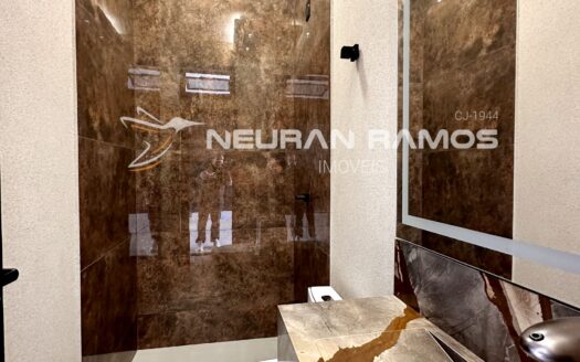 Casa Alto Padrão à Venda no Jardim Monte Serrat | 3 Suítes | Piscina Aquecida | Aparecida de Goiânia