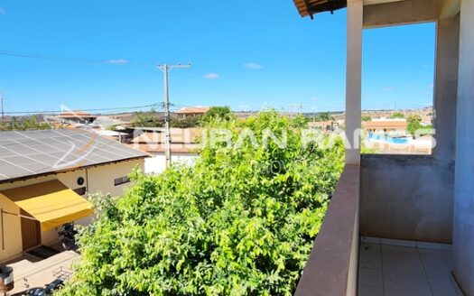 Casa de 1 Quarto à Venda em Correntina – BA | Lote de Esquina | Próximo ao Centro, Fórum e Prefeitura