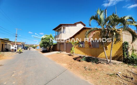 Casa de 1 Quarto à Venda em Correntina – BA | Lote de Esquina | Próximo ao Centro, Fórum e Prefeitura