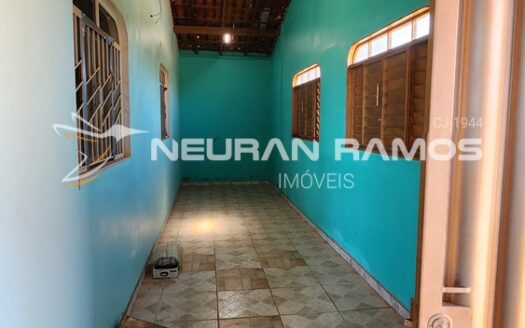 Casa à Venda em Correntina – BA | 3 Quartos (1 Suíte) | Financiável | Próxima a Prefeitura