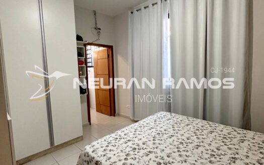 Casa à Venda em Correntina – BA | 4 Quartos | Piscina Aquecida | Energia Solar