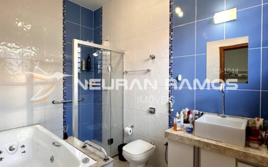 Casa à Venda em Correntina – BA | 4 Quartos | Piscina Aquecida | Energia Solar
