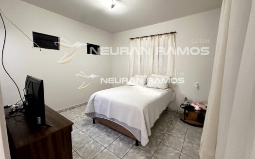Casa à Venda em Correntina – BA | 4 Quartos | Piscina Aquecida | Energia Solar