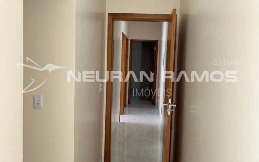 Casa à Venda na Cidade Universitária em Luís Eduardo Magalhães | 3 Quartos | Suíte com Closet | Churrasqueira