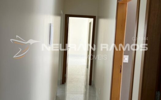 Casa à Venda na Cidade Universitária em Luís Eduardo Magalhães | 3 Quartos | Suíte com Closet | Churrasqueira